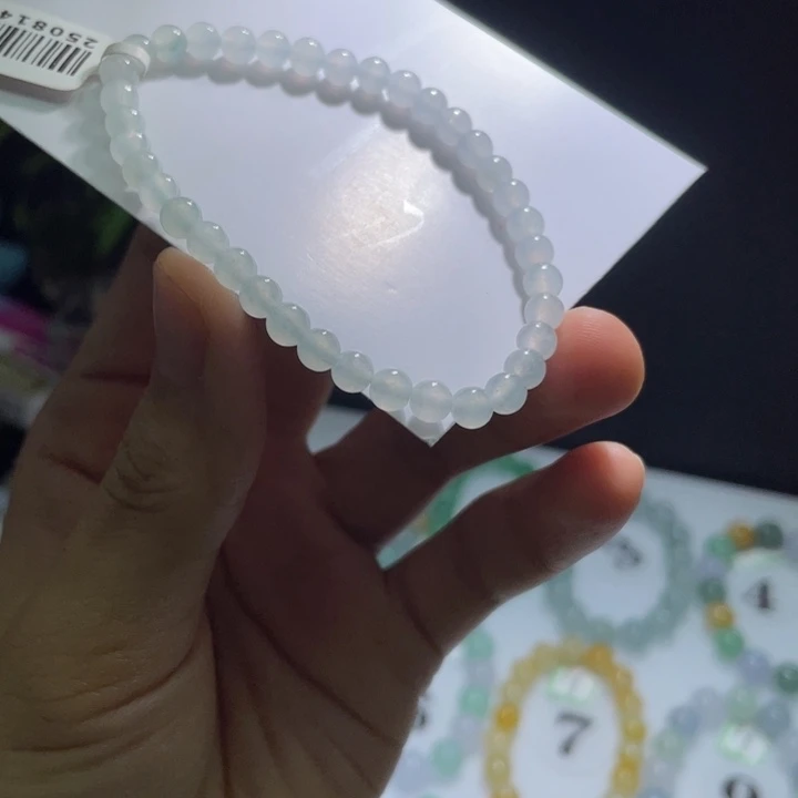 未镶嵌定制翡翠翡翠