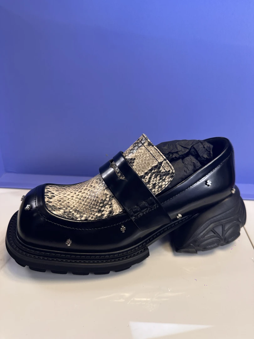 【念依念】酥家时尚休闲黑白拼色玛丽珍