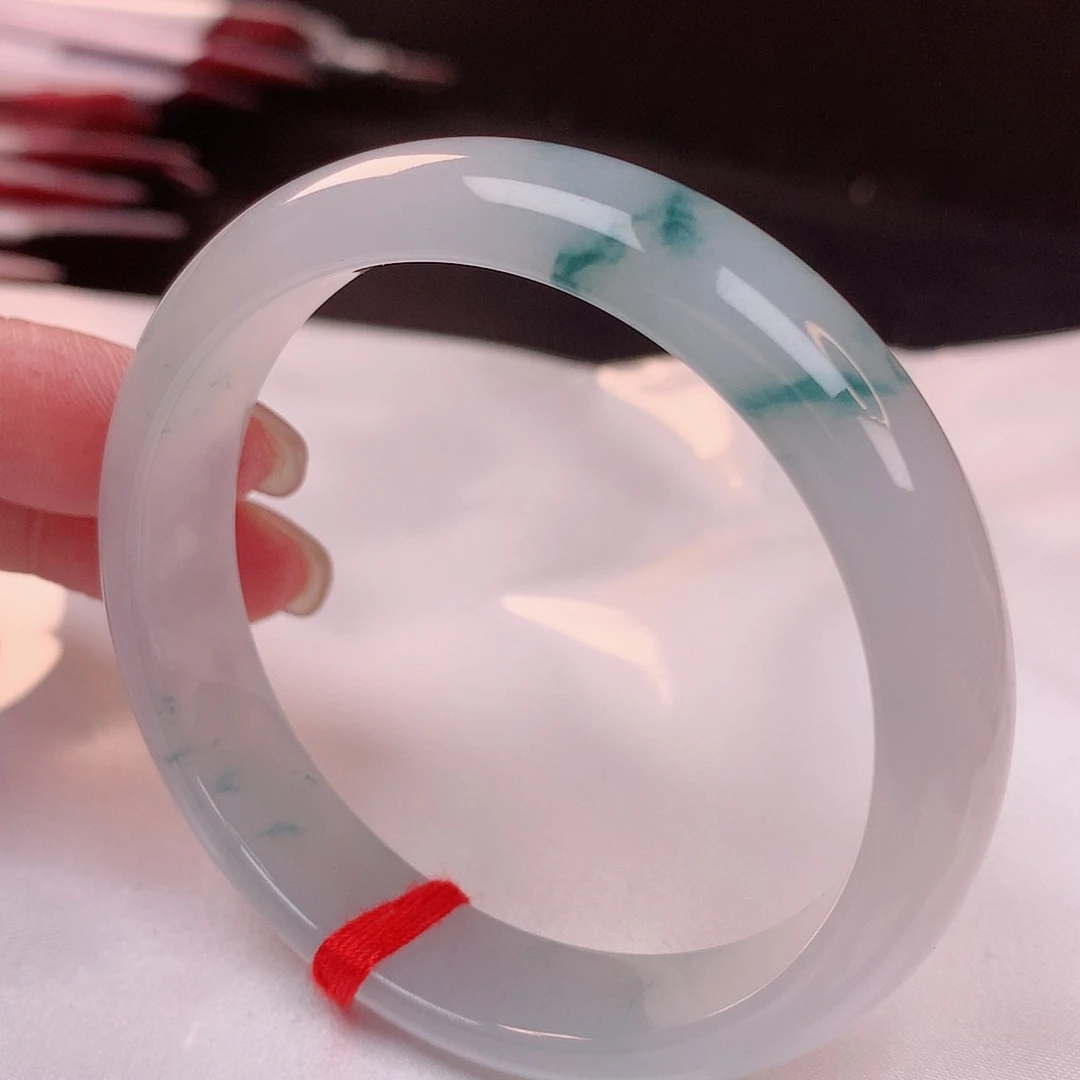 【闪购商品】未镶嵌手镯翡翠56