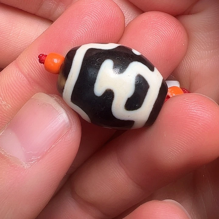 玛瑙/玉髓颈饰未镶嵌博古宝瓶