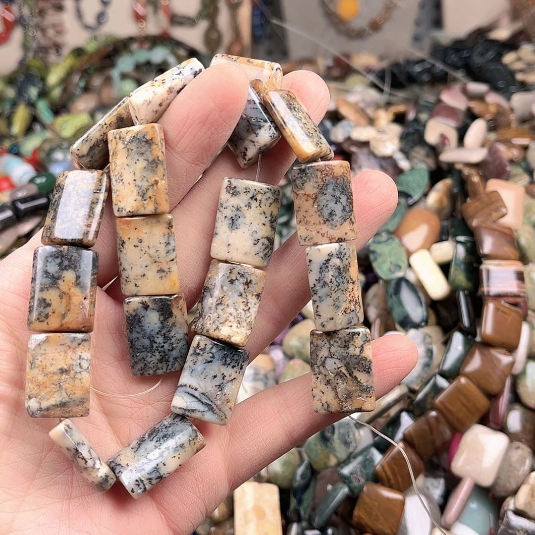 么***哒石英质玉未镶嵌手饰