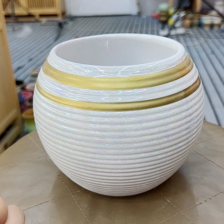 有孔，满10元发货多肉陶瓷花盆