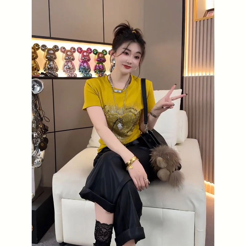 欧洲站烫钻爱心冬季新款短袖T恤网红修身显瘦百搭洋气圆领上衣