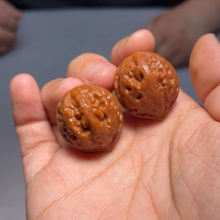 文玩核桃把件红玛瑙3276