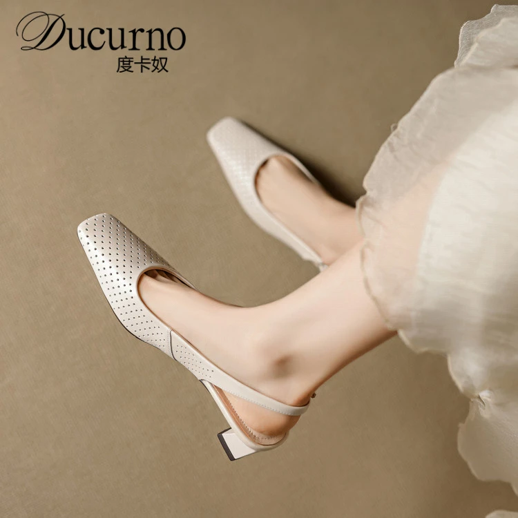 DUCURNO极简风镂空透气包头凉鞋女2025新款粗跟后空真皮方头单鞋