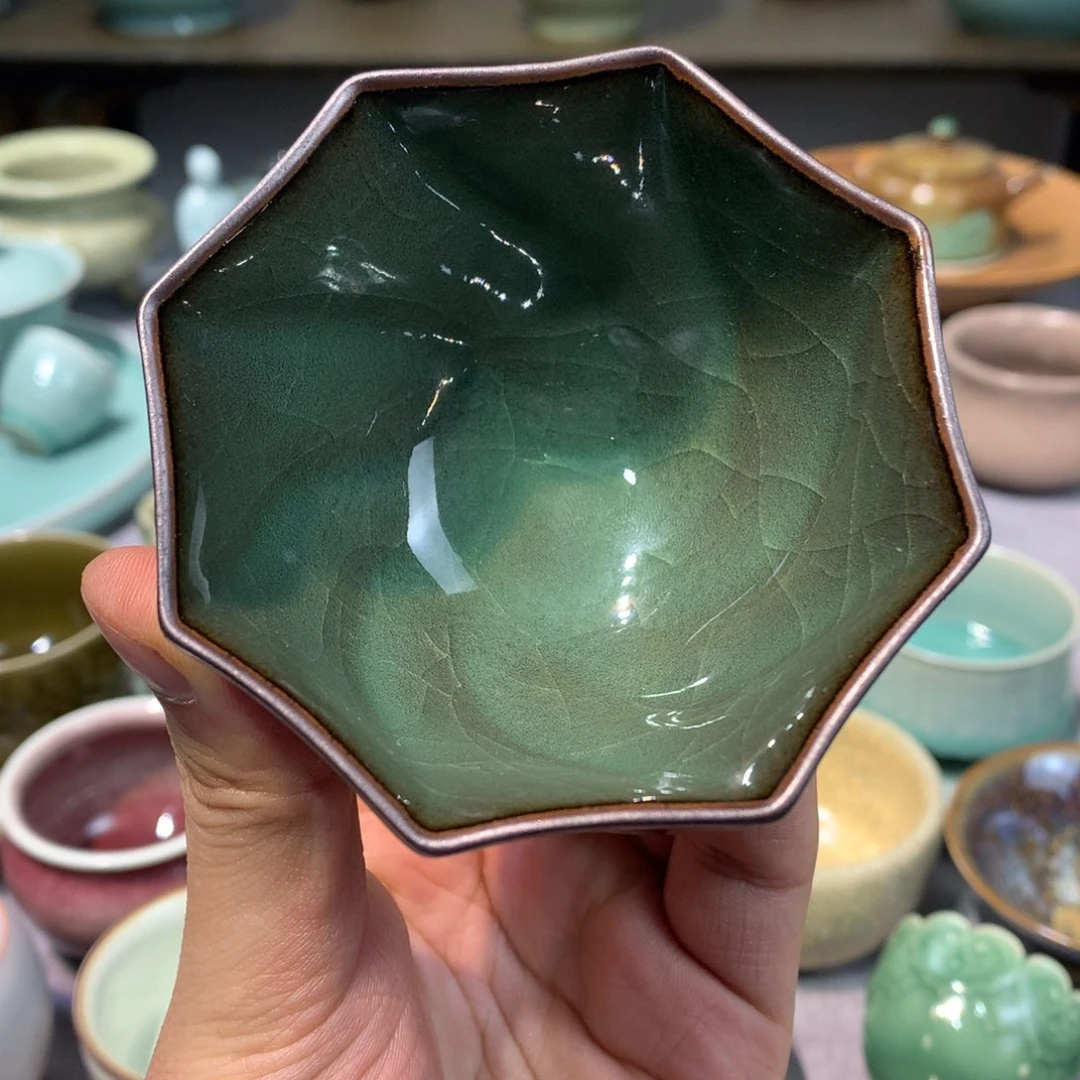 龙泉青瓷铁胎梅子青