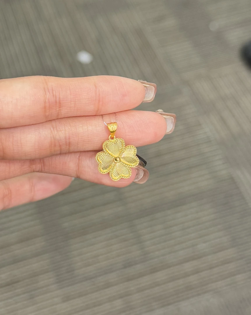 足金999 新款爱心四花吊坠