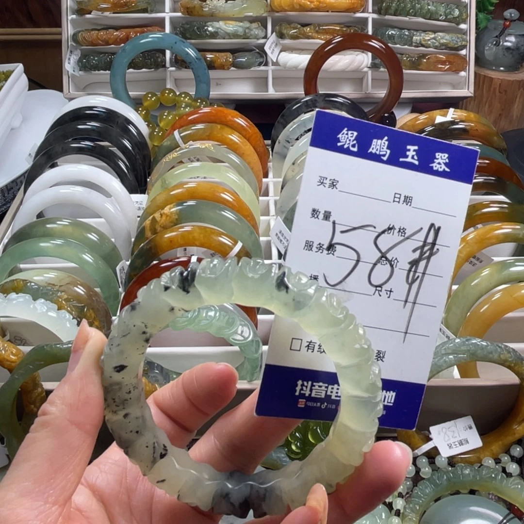 未镶嵌蛇纹石玉手镯