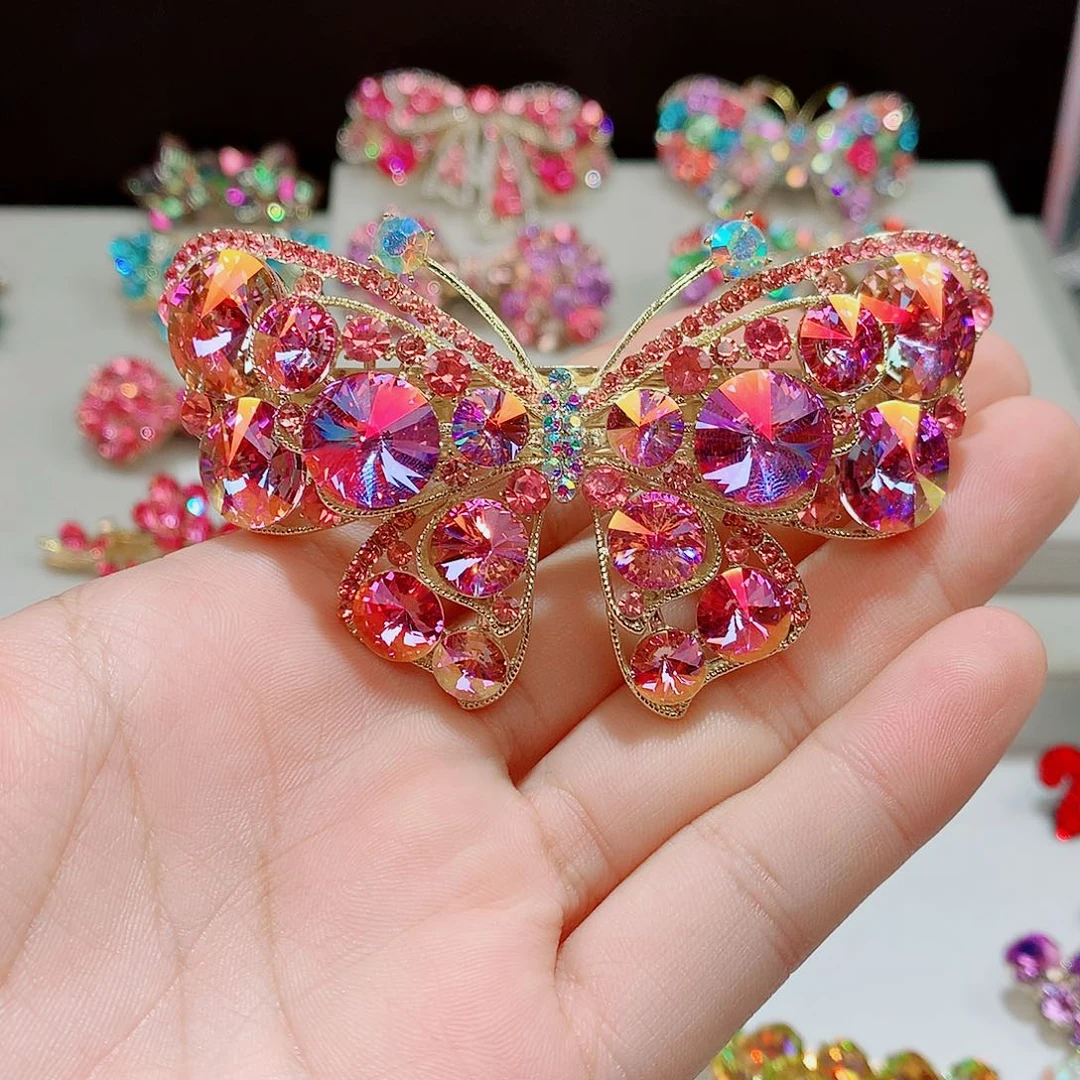 皮质铁合金发饰等