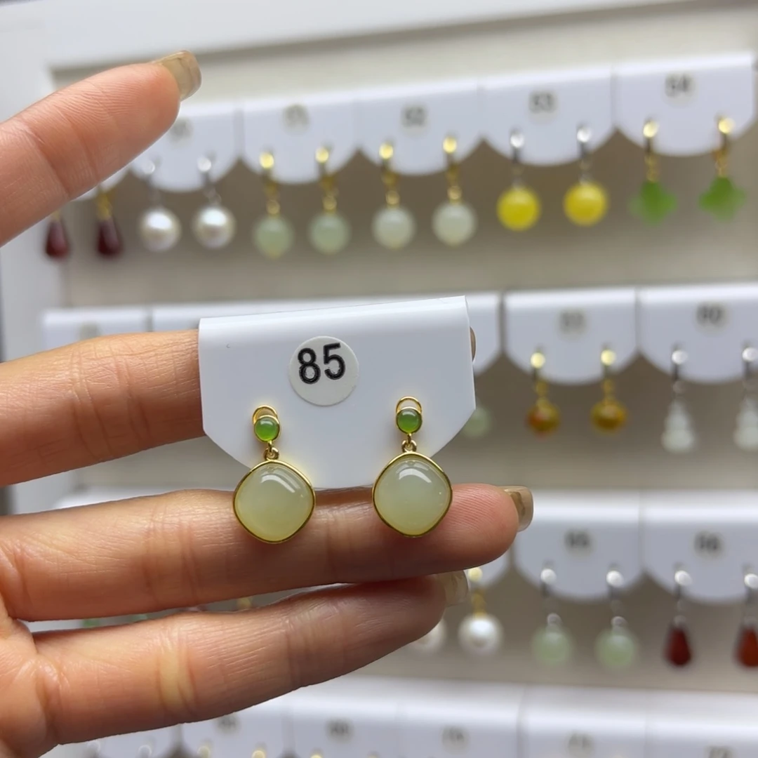 和田玉银S925镶嵌耳饰