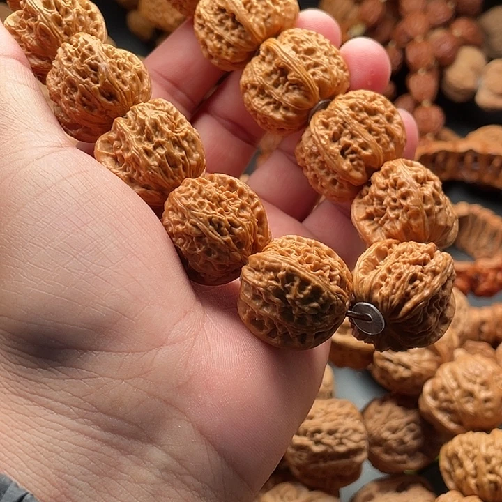 段***生吊坠文玩核桃6白狮子