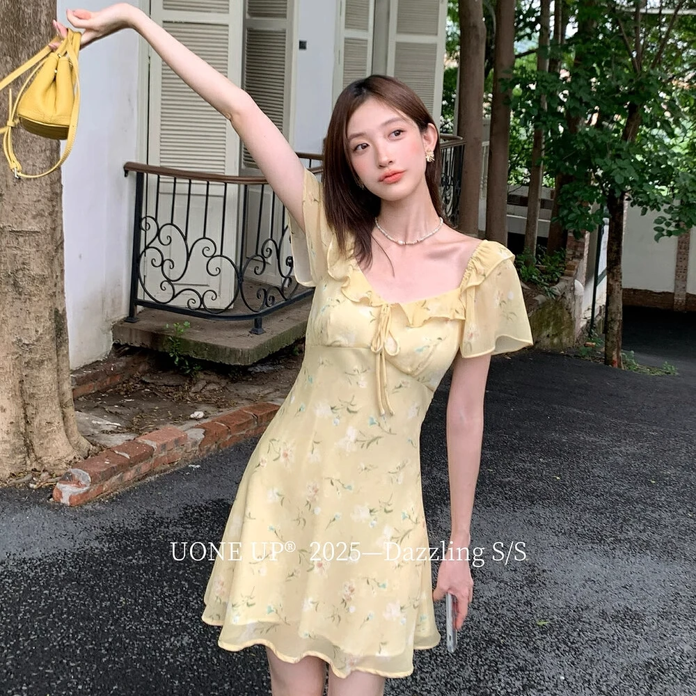 小个子2025夏季清新方领碎花连衣裙甜美收腰显瘦遮手臂A字短裙子