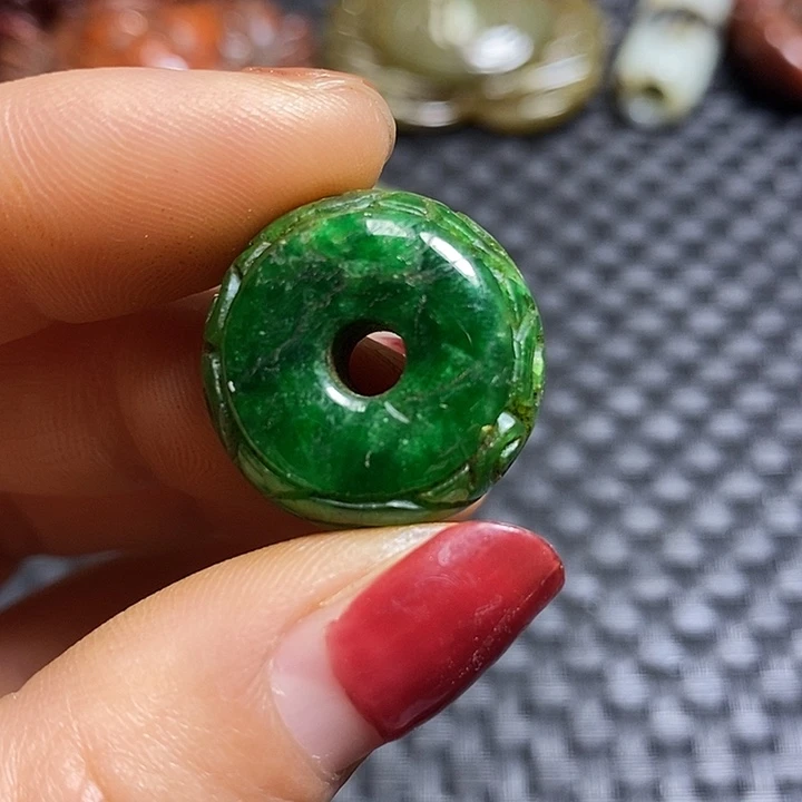 紫金钵盂菩提吊坠春**月