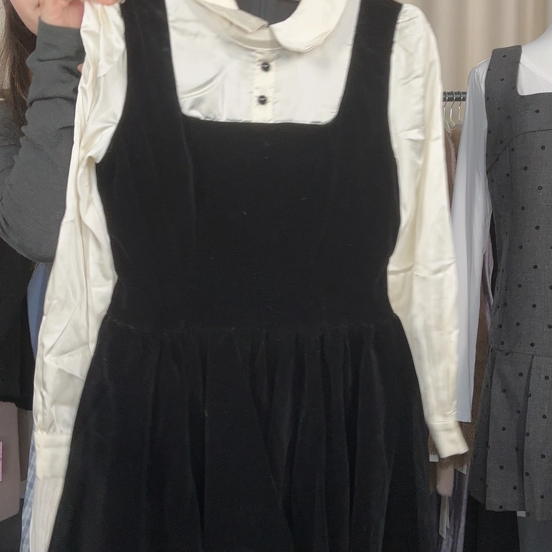 聚酯纤维（涤纶）王葡萄丝绒连衣裙m码