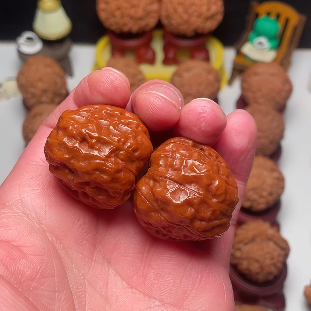 文玩核桃吊坠蛤蟆头