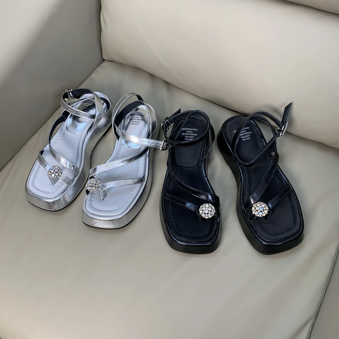 厚底分趾时尚凉鞋749