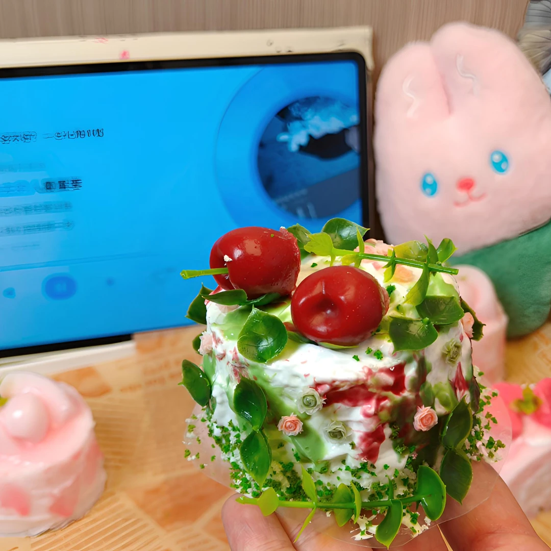 【食品级捏捏】夏日解压系列.莫奈花园蛋糕木瓜瑞士卷奶油泥捏捏乐