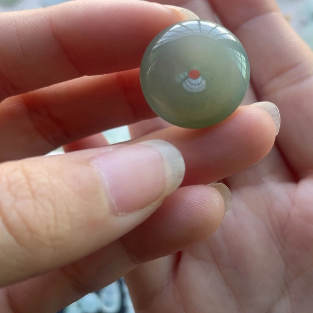 翡翠未镶嵌颈饰小平安扣