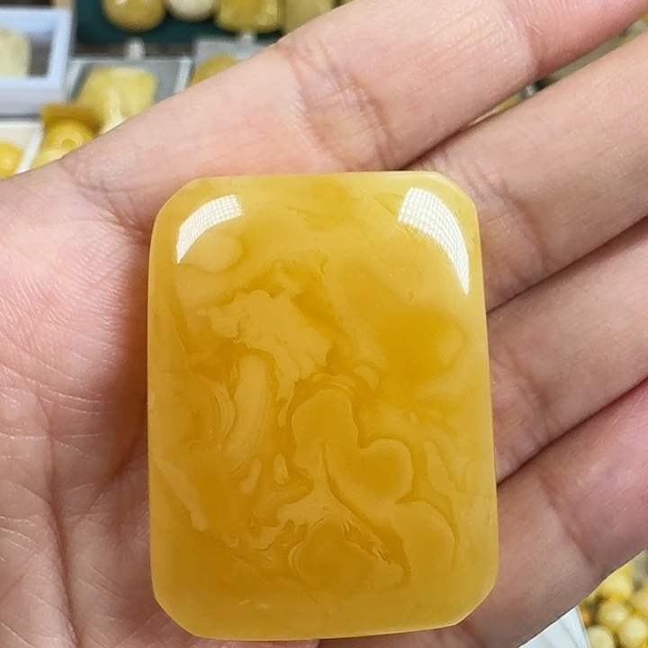 蜜蜡珠宝奇石未镶嵌