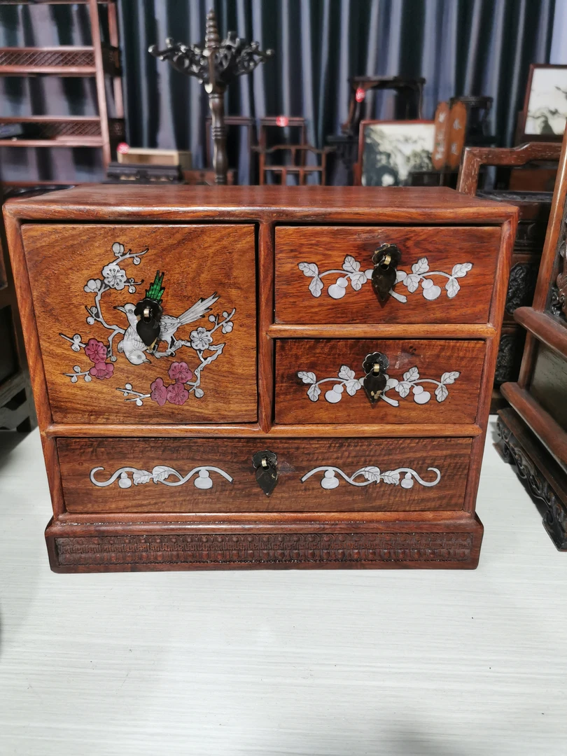 四抽屉喜鹊登梅多宝柜