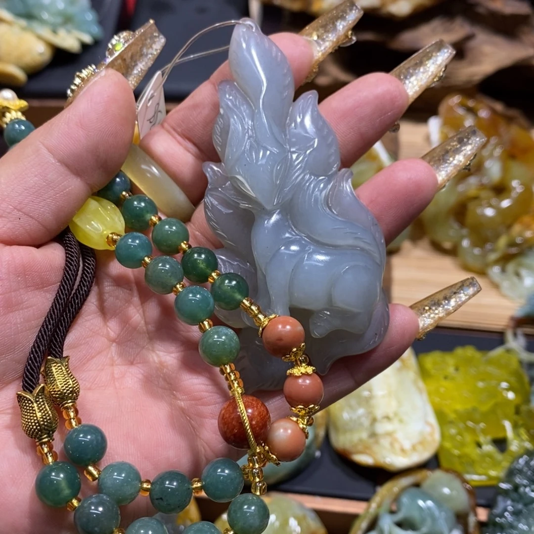 蛇纹石玉颈饰未镶嵌用****0