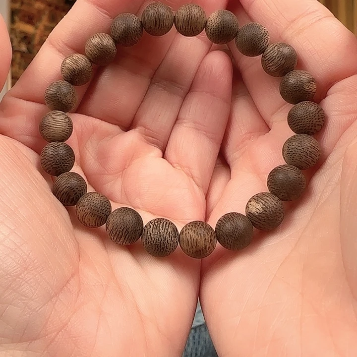 沉香手串1.0虫漏单圈圆珠多样性发一