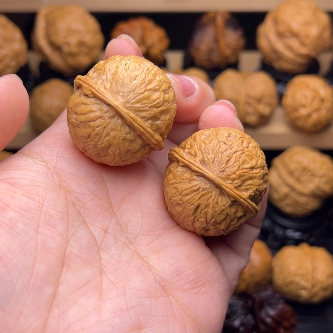 文玩核桃吊坠小****1z---------