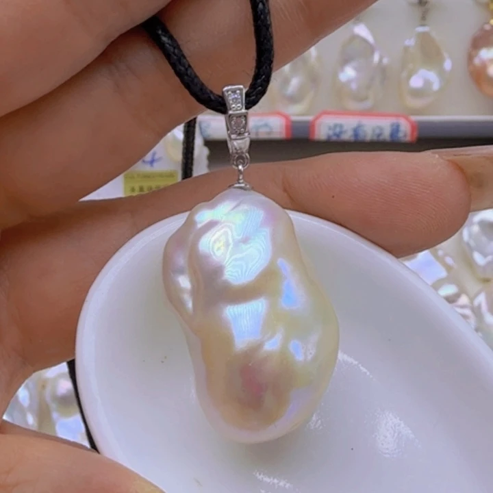 颈饰未镶嵌淡水珍珠