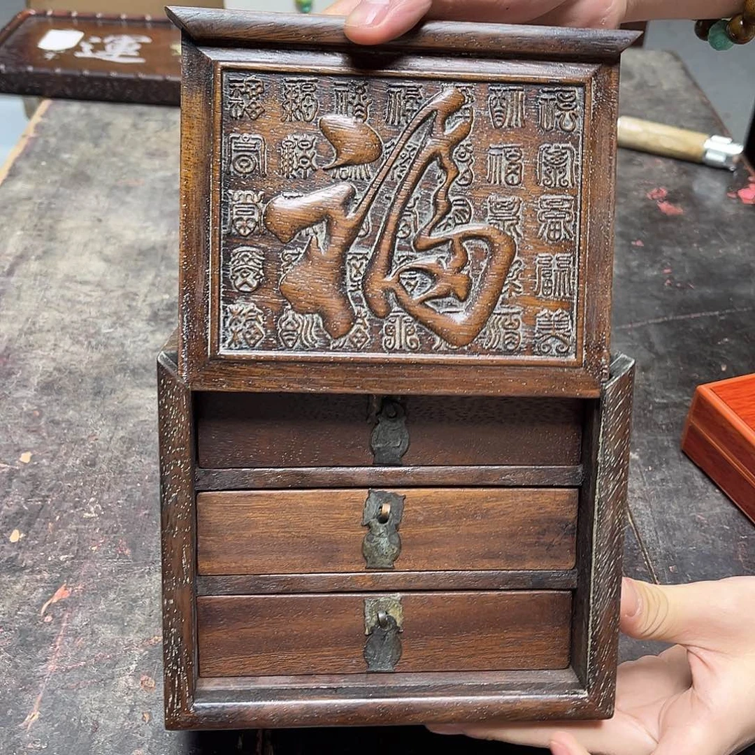 大叶紫檀（黑酸枝木类）