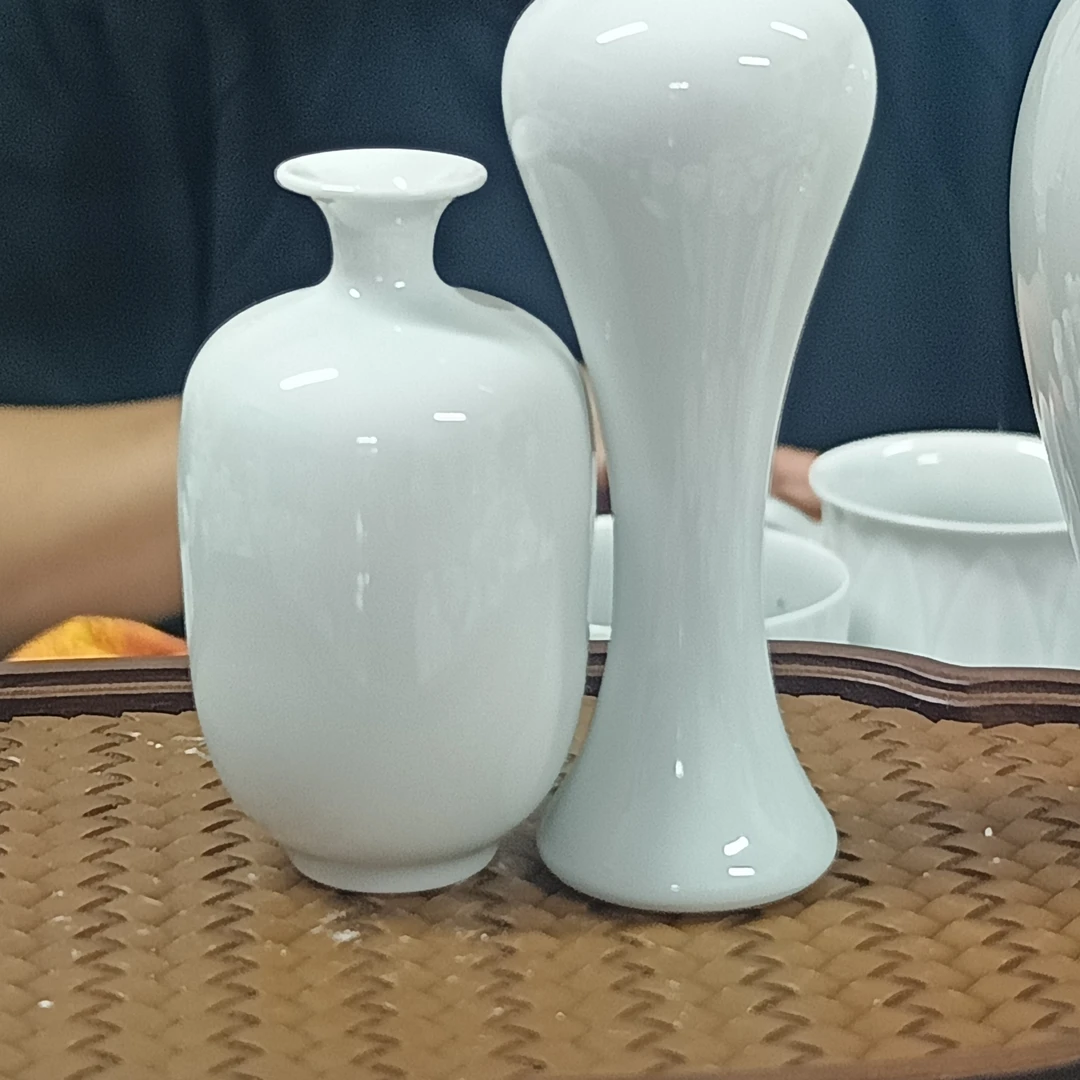 大口窑青白瓷香插一对
