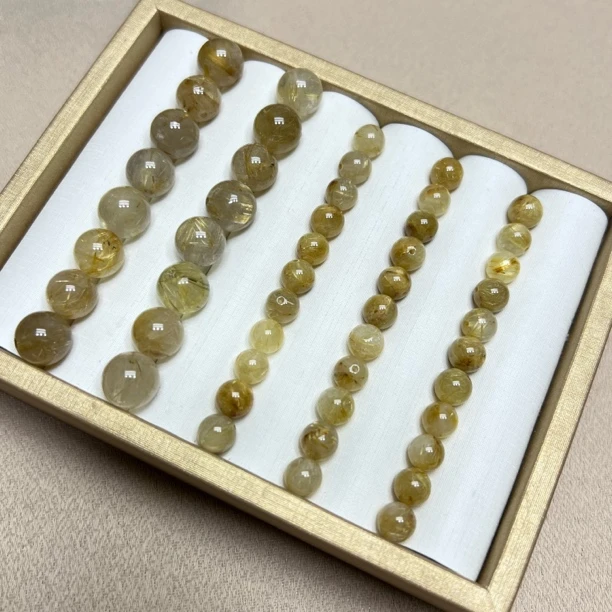 【晶澜月】Q081天然水晶 发晶通孔单珠 多样性发其一