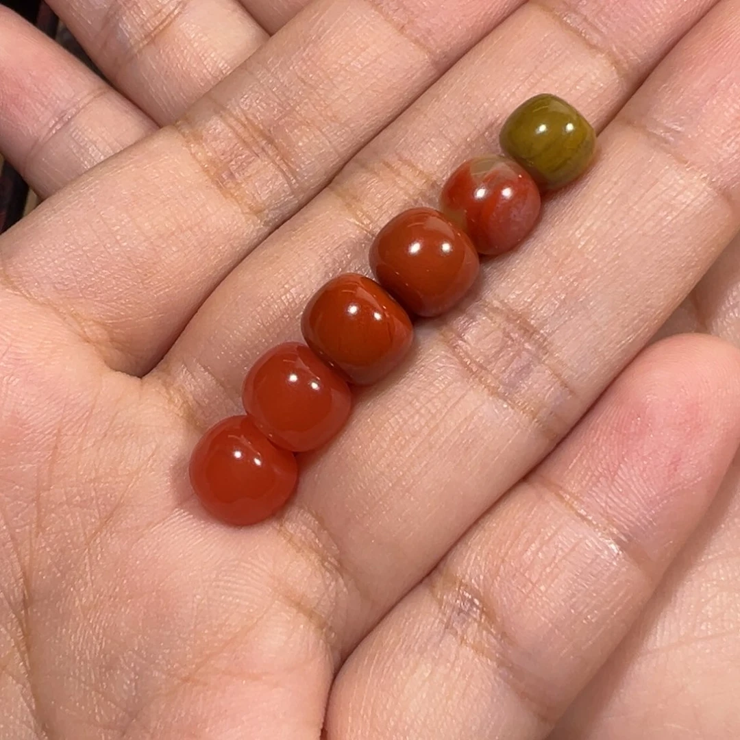 南红玛瑙未镶嵌珠宝奇石张*直