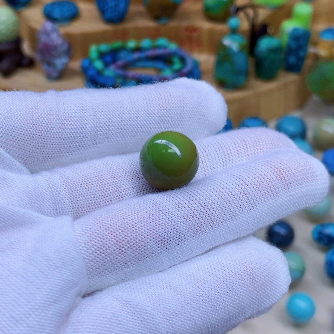 绿松石未镶嵌三彩随行