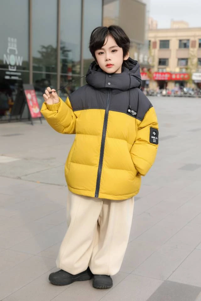 极寒白鸭绒保暖时尚连帽儿童羽绒服