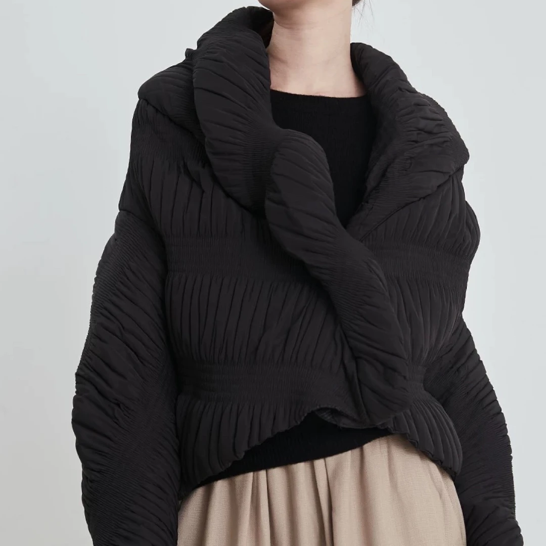 设计师款保暖三宅棉服显瘦棉衣厚款打底V领网红短款
