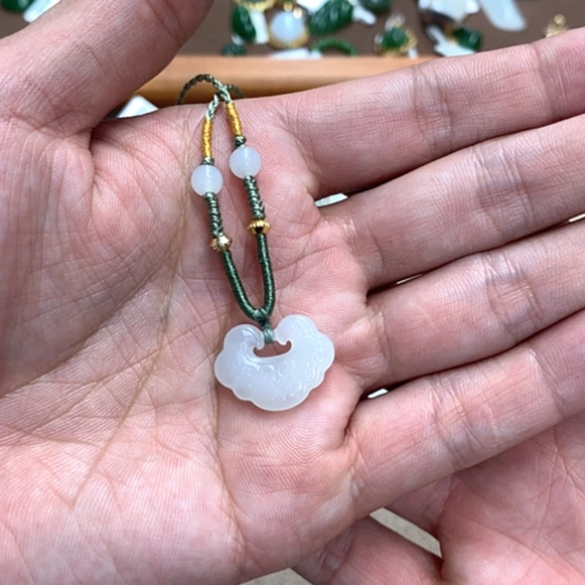 【闪购商品】和田玉颈饰未镶嵌