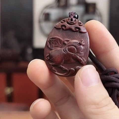 檀香紫檀（小叶紫檀）小叶紫檀生肖挂件