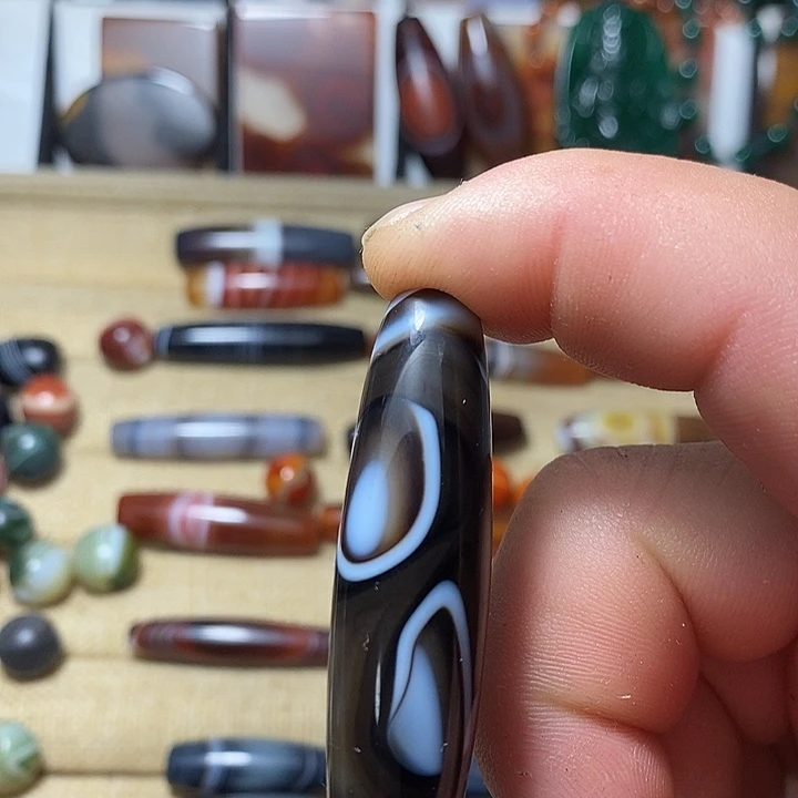 玛瑙/玉髓合金颈饰