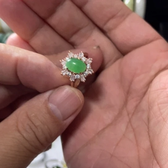 ****越翡翠银S925镶嵌戒指嘎嘎好缅料