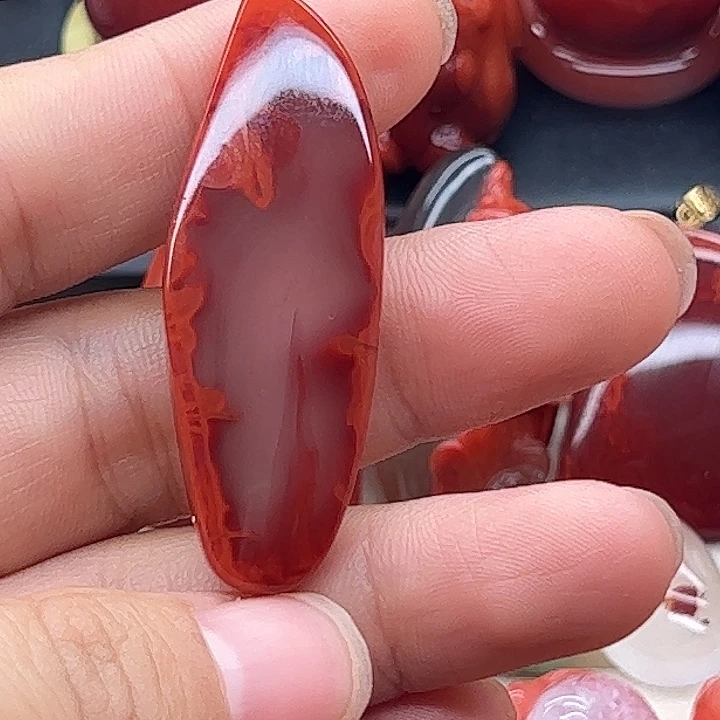 南红玛瑙未镶嵌配饰