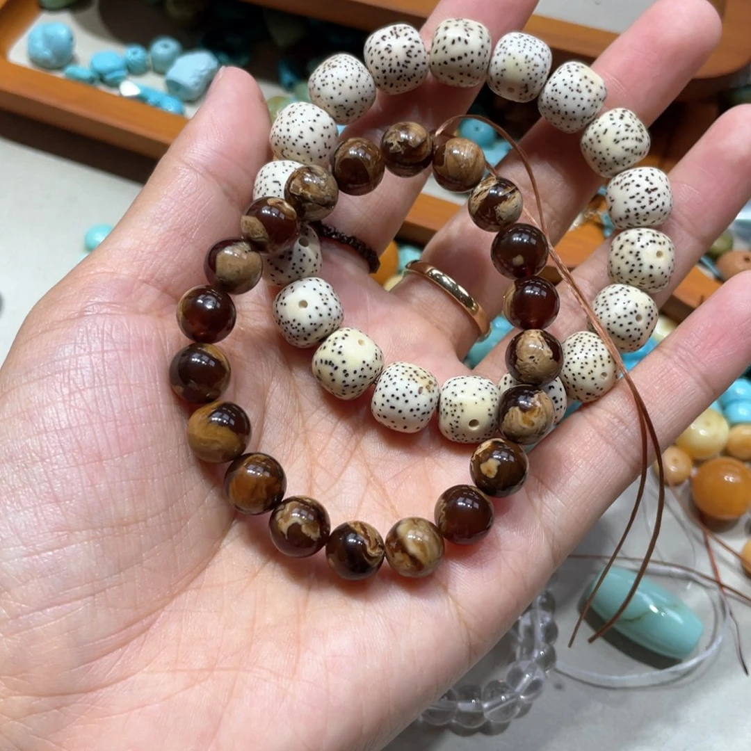 星月菩提手串心****星月菩提搭配琥珀