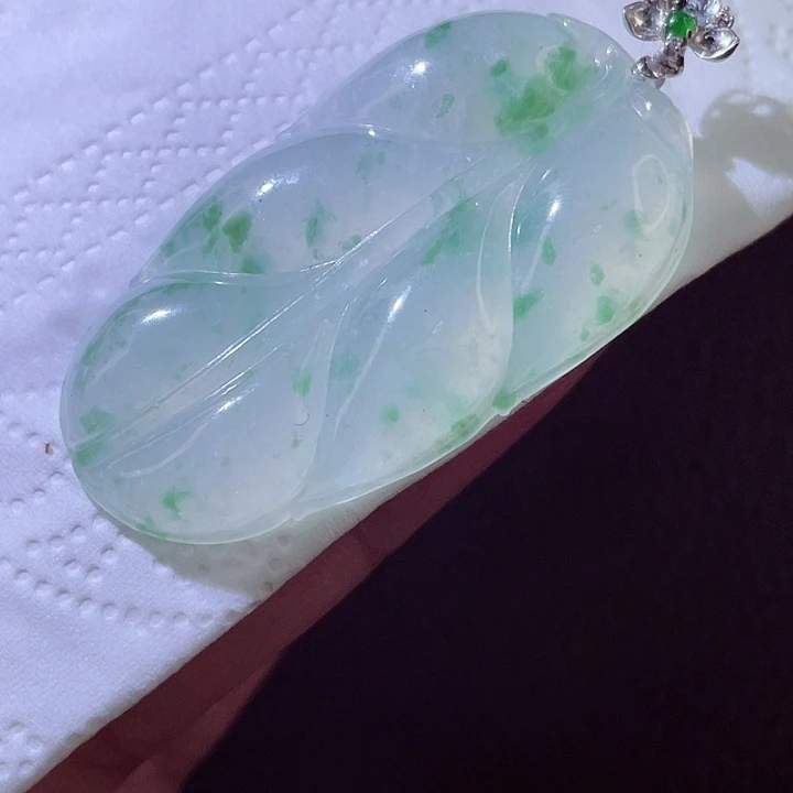 颈饰18K金镶嵌翡翠翡翠