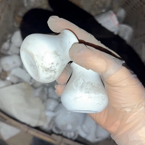 瓷片国营厂库存微瑕2个