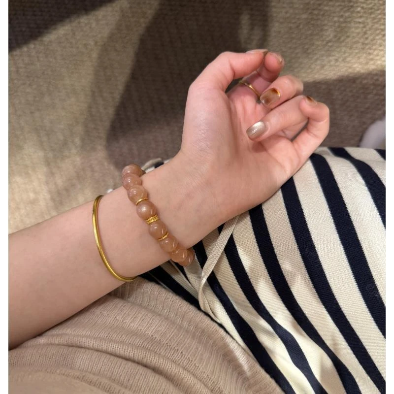 《金沙玫瑰2》月光石925银12mm手串 K82