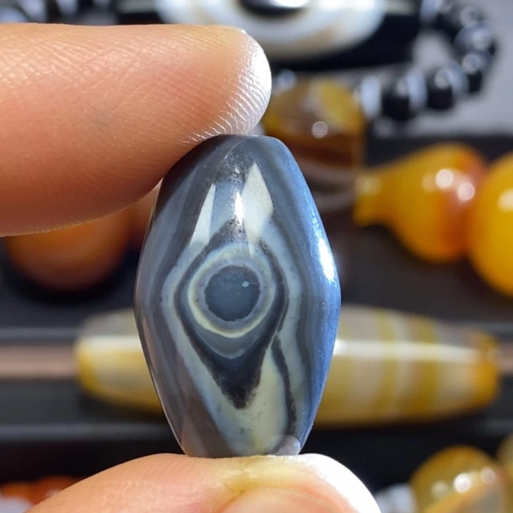 玛瑙/玉髓未镶嵌挂件