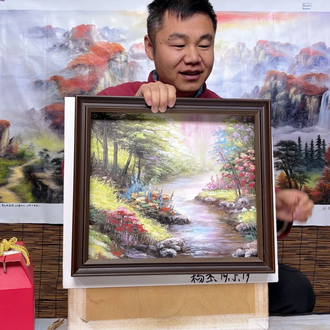 油画行路人小院绘画作品