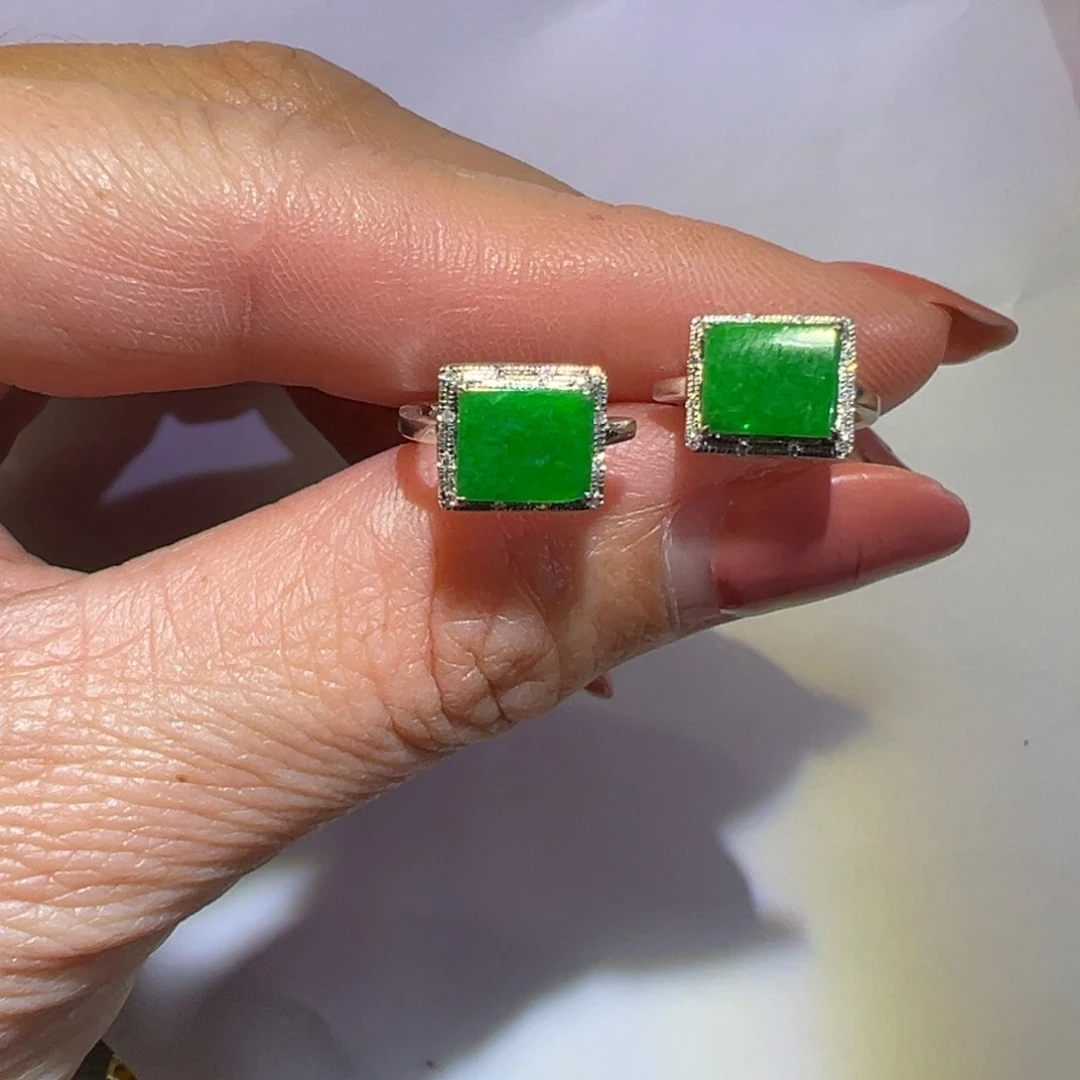 翡翠耳饰18K金镶嵌吊坠