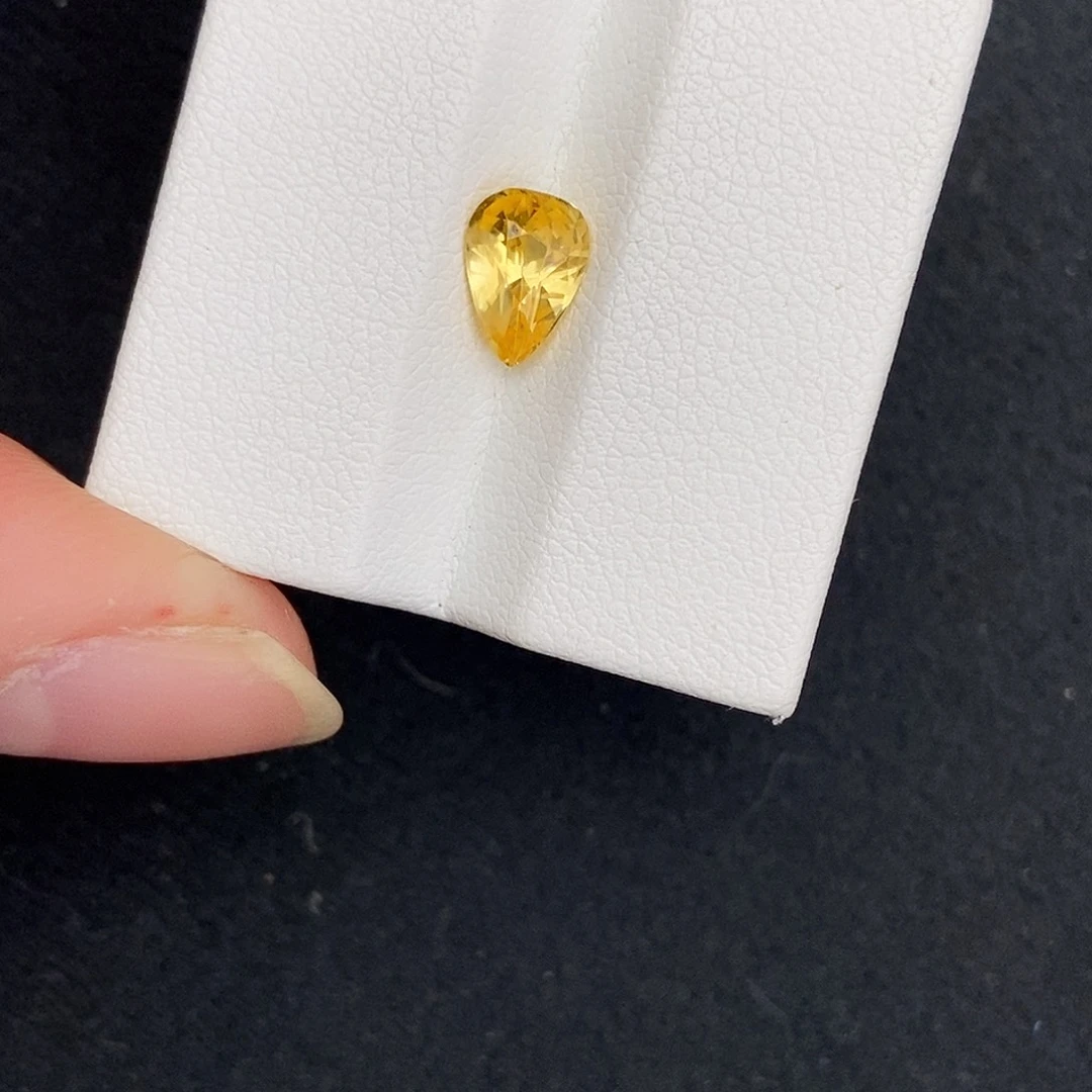 蓝宝石裸石1.09 ct