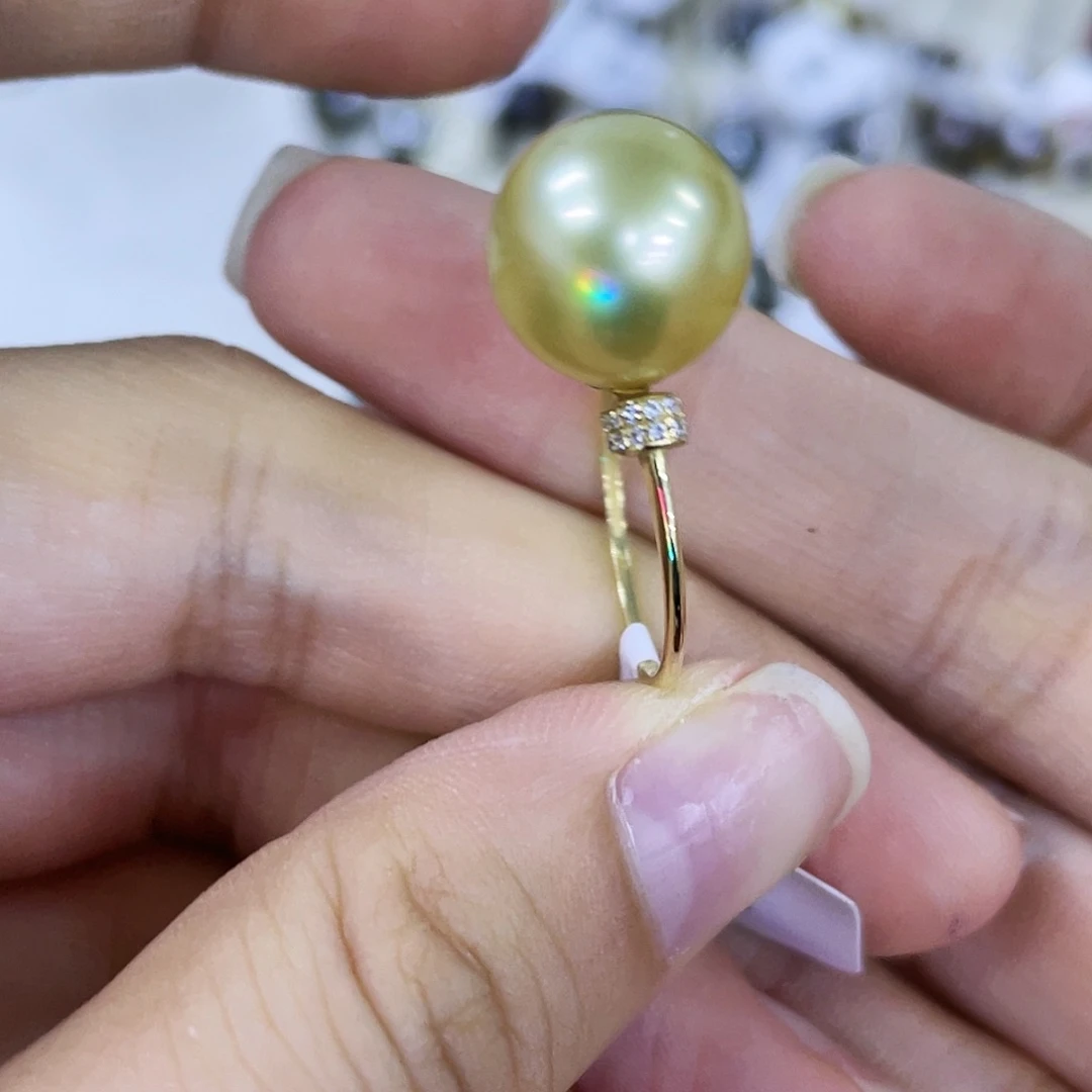 18K金镶嵌戒指海水珍珠