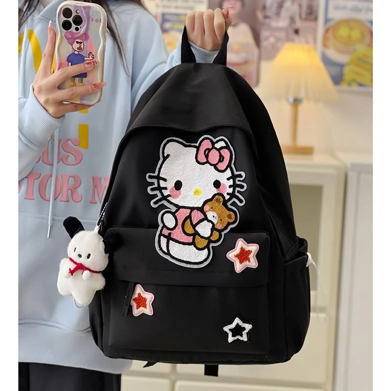 凯蒂猫书包女初中生高颜值小众不撞款小学生大容量可爱春游双肩包